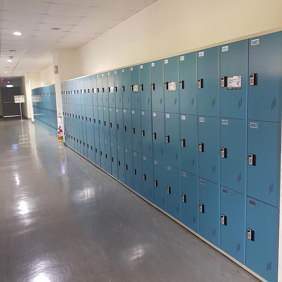 Universidad Nacional de Taiwán- Taquilla de cerradura sin llave de metal